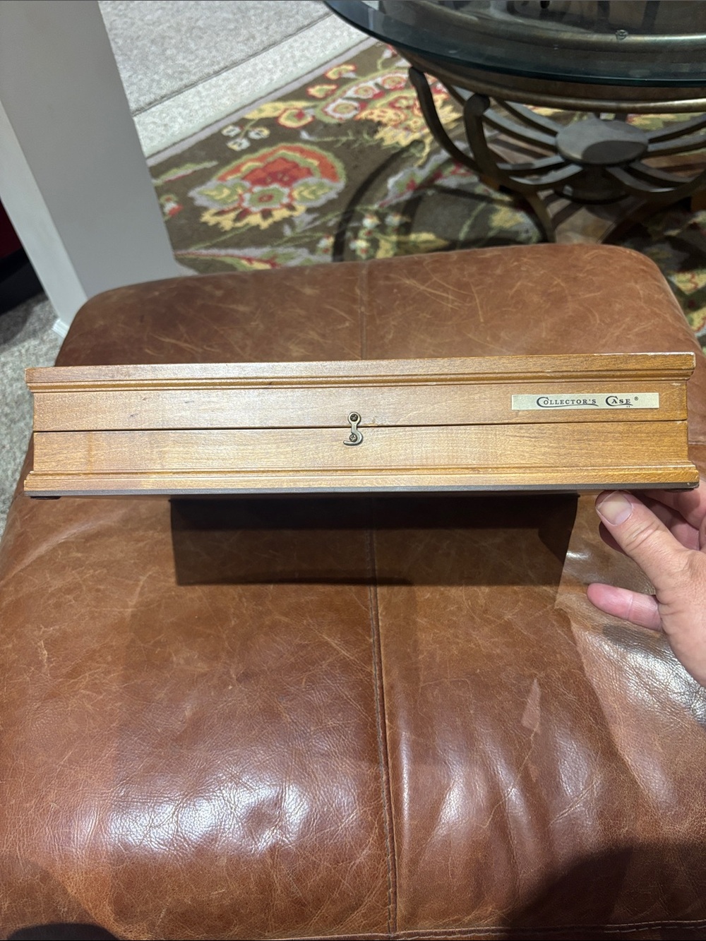 Case XX Collectors Wooden Display Box for Knives